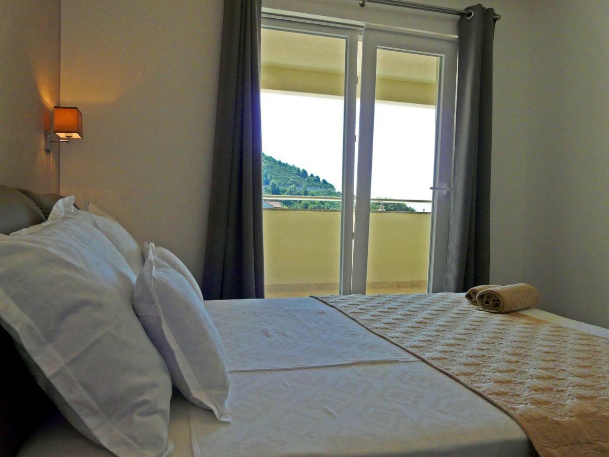 Apartment Lozina *